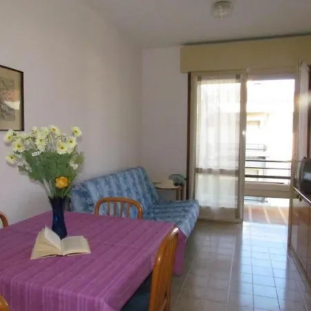 Peaceful Flat In With Place * Bibione