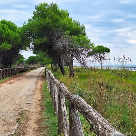 Peaceful Flat In Apartamento Bibione