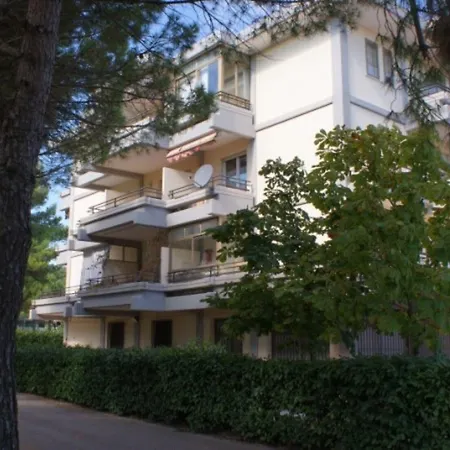 Peaceful Flat In Apartamento *
