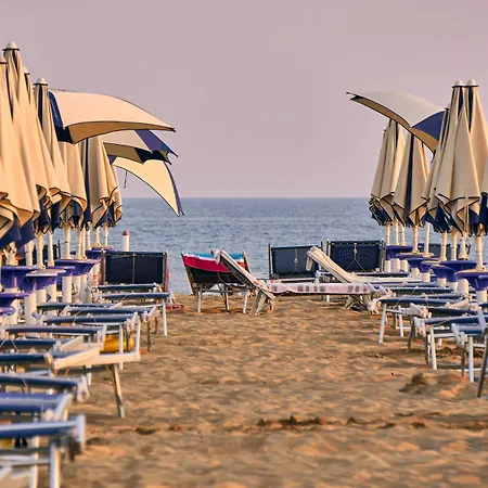 Peaceful Flat In Apartamento Bibione