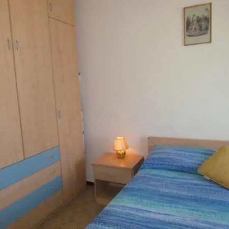 Peaceful Flat In Apartamento *